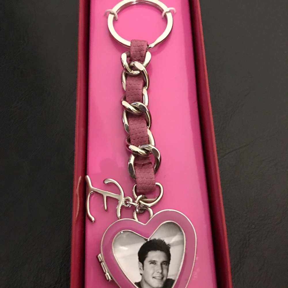 Key chain (assorted lot) - Picture 2 of 4